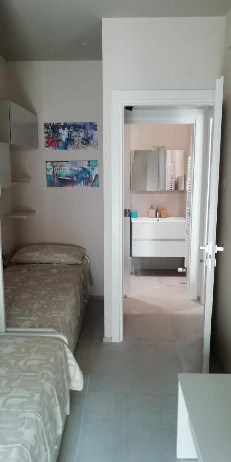 Town-Beach Home Civitanova Marche Ngoại thất bức ảnh