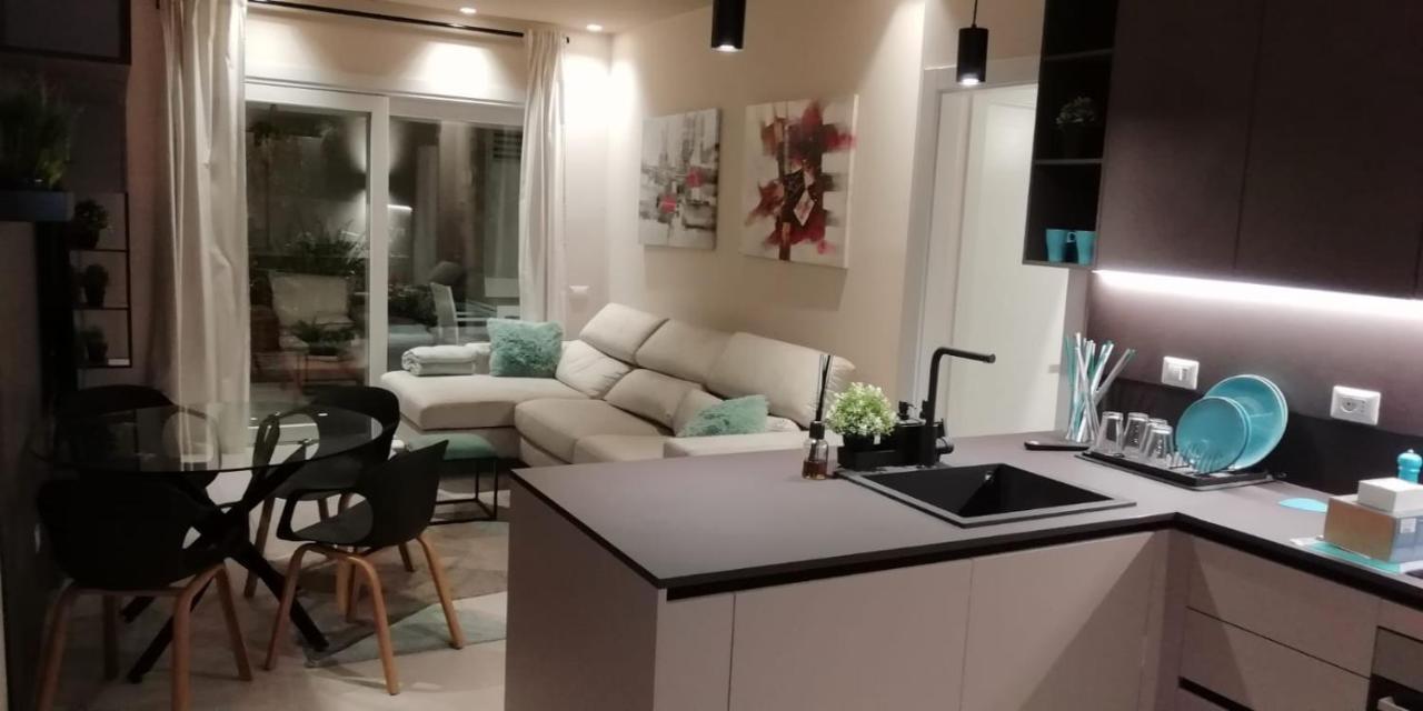 Town-Beach Home Civitanova Marche Ngoại thất bức ảnh